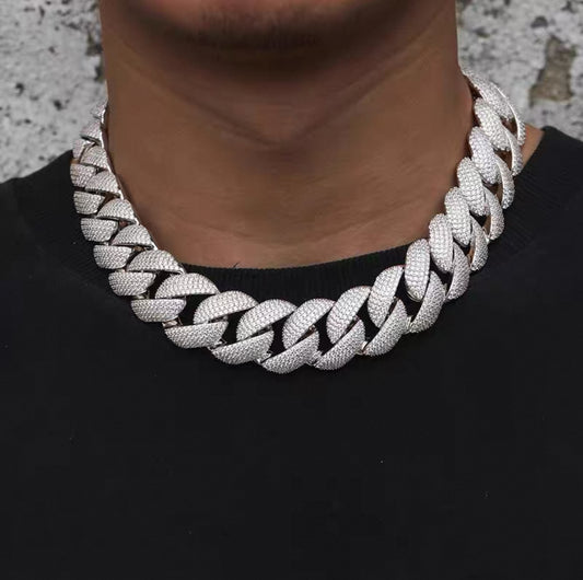 22mm Miami Chain Necklace