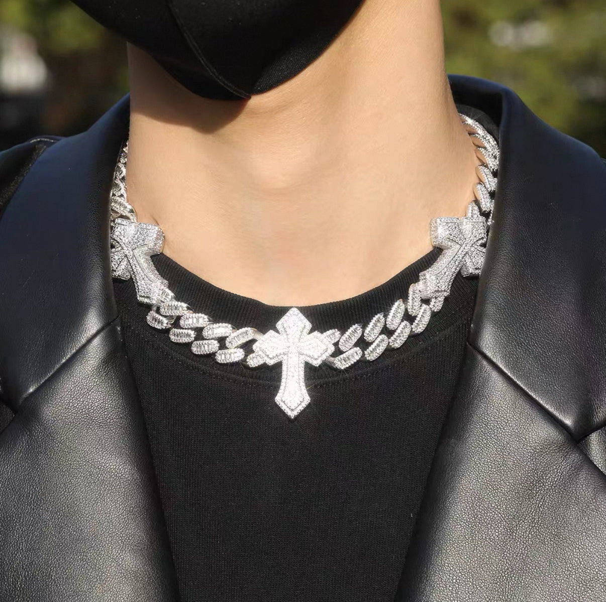 Iced Cross Cuban Link Necklace【15mm】