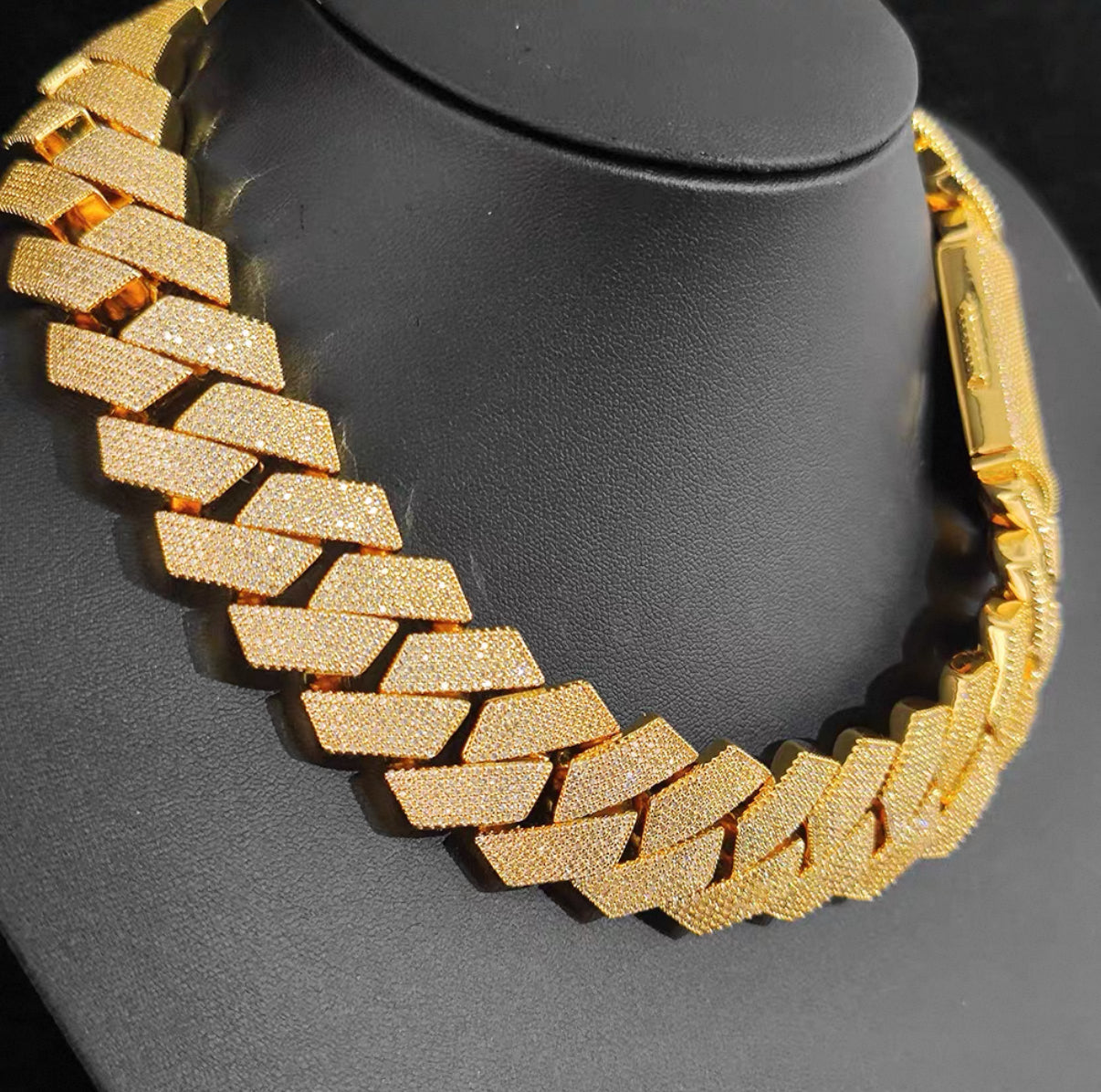 25mm Miami Chain Necklace