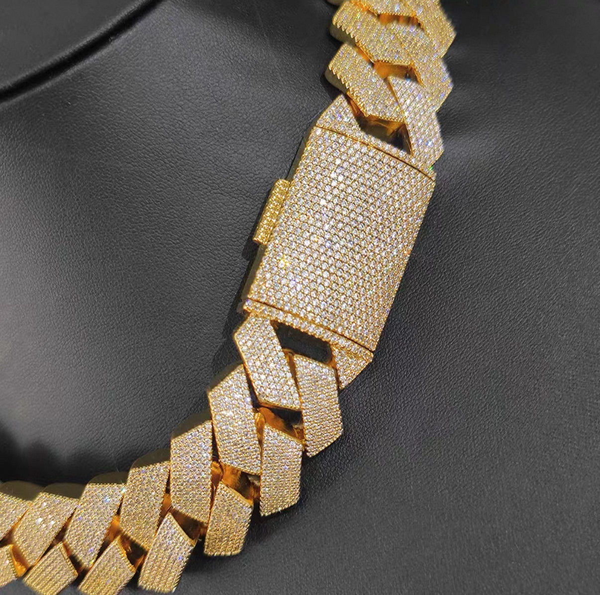 25mm Miami Chain Necklace