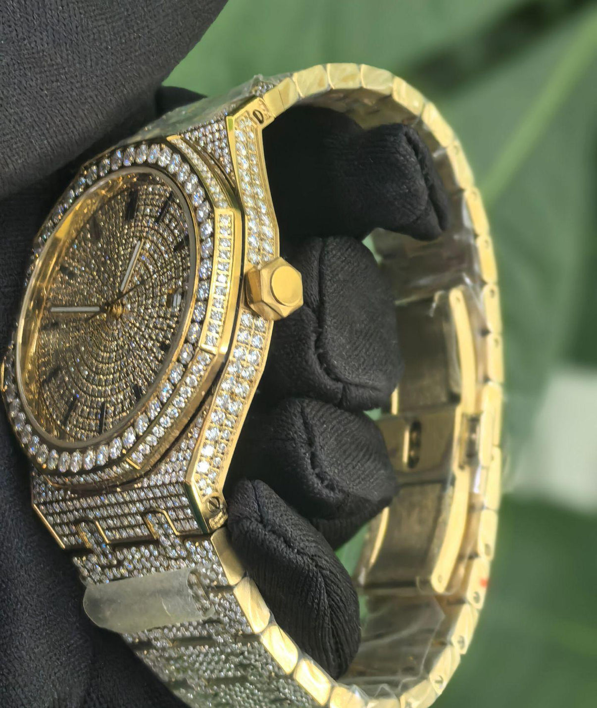 Iced Out Royal Diamond Watch【Moissanite/GOLD】