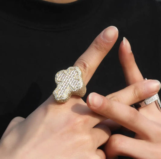 【Six16】Cross Baguette Ring
